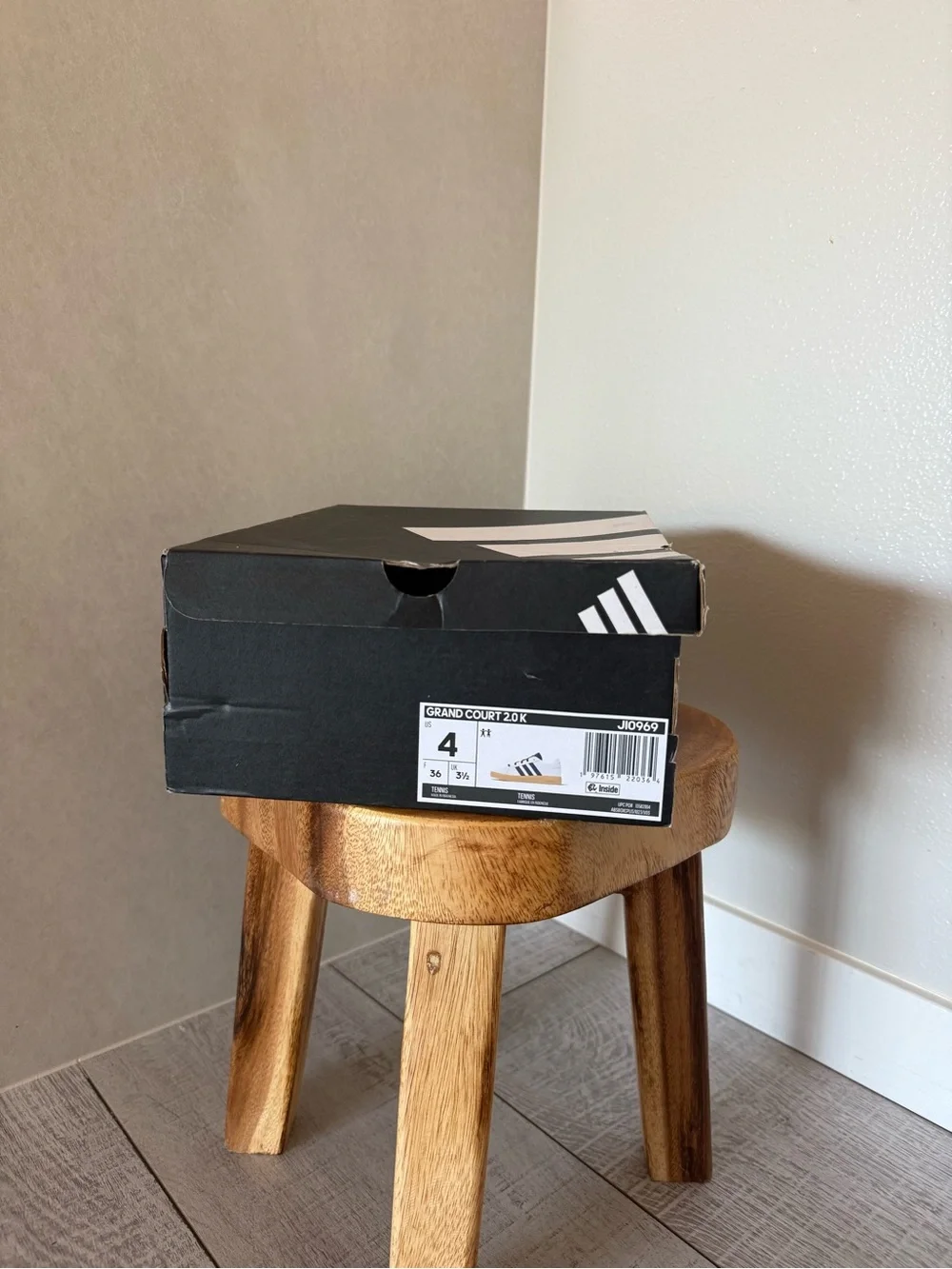 adidas kids sneakers